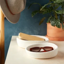 Juvale 3-Piece Small Round Cotton Rope Woven Storage Basket Set, Nesting Bins For Organizing Toys On Shelves, Counters, Home Decor, White, 3 Sizes -Home Storage Store GUEST 179a9ecd 8276 4e0f 8327 3951894ebb9c